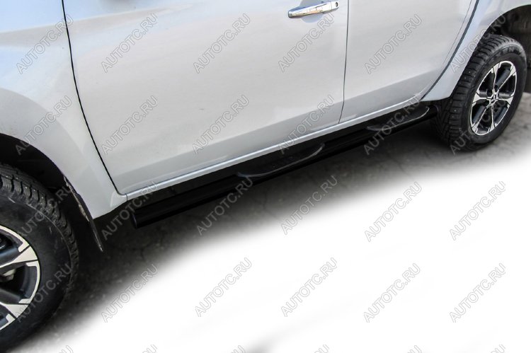 22 799 р. Защита порогов d76 с проступями Slitkoff Mitsubishi L200 5 KK,KL рестайлинг (2018-2022) (нержавейка с полимерным покрытием в цвет черный)  с доставкой в г. Кемерово