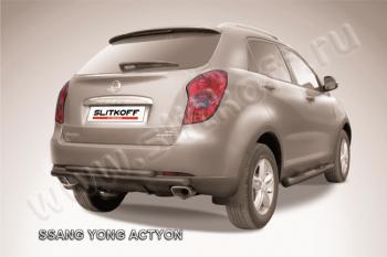 Защита заднего бампера d57+d42 двойная длинная Slitkoff SSANGYONG Actyon (2010-2013) дорестайлинг (нержавейка с полимерным покрытием в цвет черный)