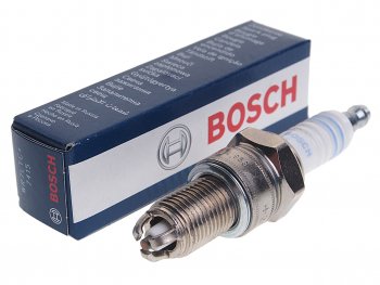 419 р. Свеча зажигания BOSCH 3конт. 21 ключ BOSCH 0242235664  с доставкой в г. Кемерово. Увеличить фотографию 1