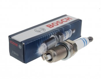 429 р. Свеча зажигания BOSCH BOSCH 0242236530  с доставкой в г. Кемерово. Увеличить фотографию 1