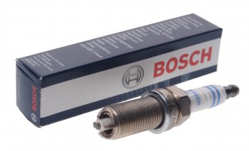669 р. Свеча зажигания VOLVO S30 BOSCH BOSCH 0242240635  с доставкой в г. Кемерово. Увеличить фотографию 1