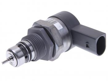 21 899 р. Клапан VW Touareg (03-07) AUDI A4 (05-08) давления топлива BOSCH BOSCH 0281002991  с доставкой в г. Кемерово. Увеличить фотографию 1