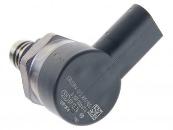 13 549 р. Клапан VW Touareg (11-) редукционный BOSCH BOSCH 0281006074 BOSCH 0281006074  с доставкой в г. Кемерово. Увеличить фотографию 2