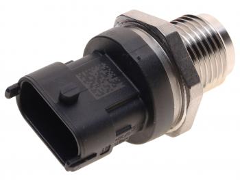 9 399 р. Датчик давления топлива AGCO SISU на рампе BOSCH BOSCH 0281006177  с доставкой в г. Кемерово. Увеличить фотографию 2