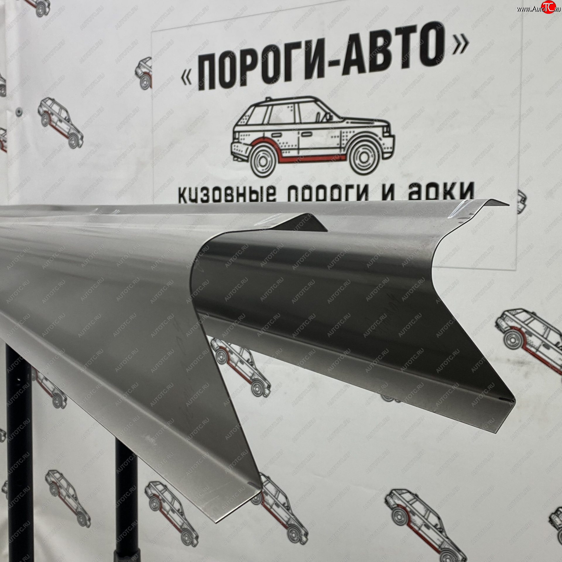 1 989 р. Левый порог (Ремкомплект) Пороги-Авто  Skoda Octavia ( Tour A4 1U5,  Tour A4 1U2) (1996-2010) универсал дорестайлинг, лифтбэк дорестайлинг, лифтбэк рестайлинг, универсал рестайлинг (холоднокатаная сталь 1 мм)  с доставкой в г. Кемерово