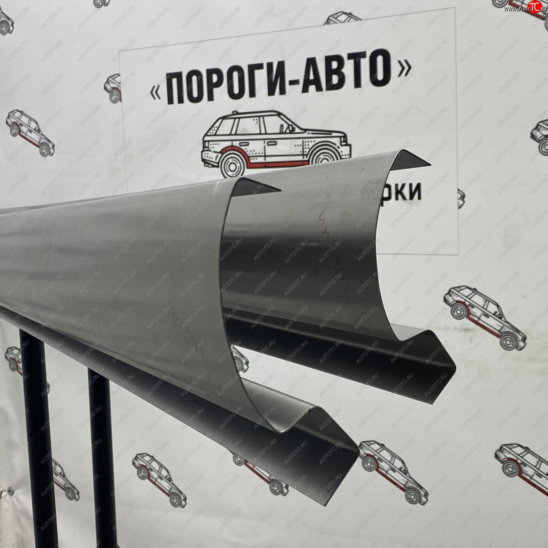 3 899 р. Комплект порогов (Ремкомплект) Пороги-Авто  Volkswagen Touran  1T (2003-2015) дорестайлинг минивэн, 1-ый рестайлинг минивэн, 2-ой рестайлинг минивэн (холоднокатаная сталь 1 мм)  с доставкой в г. Кемерово