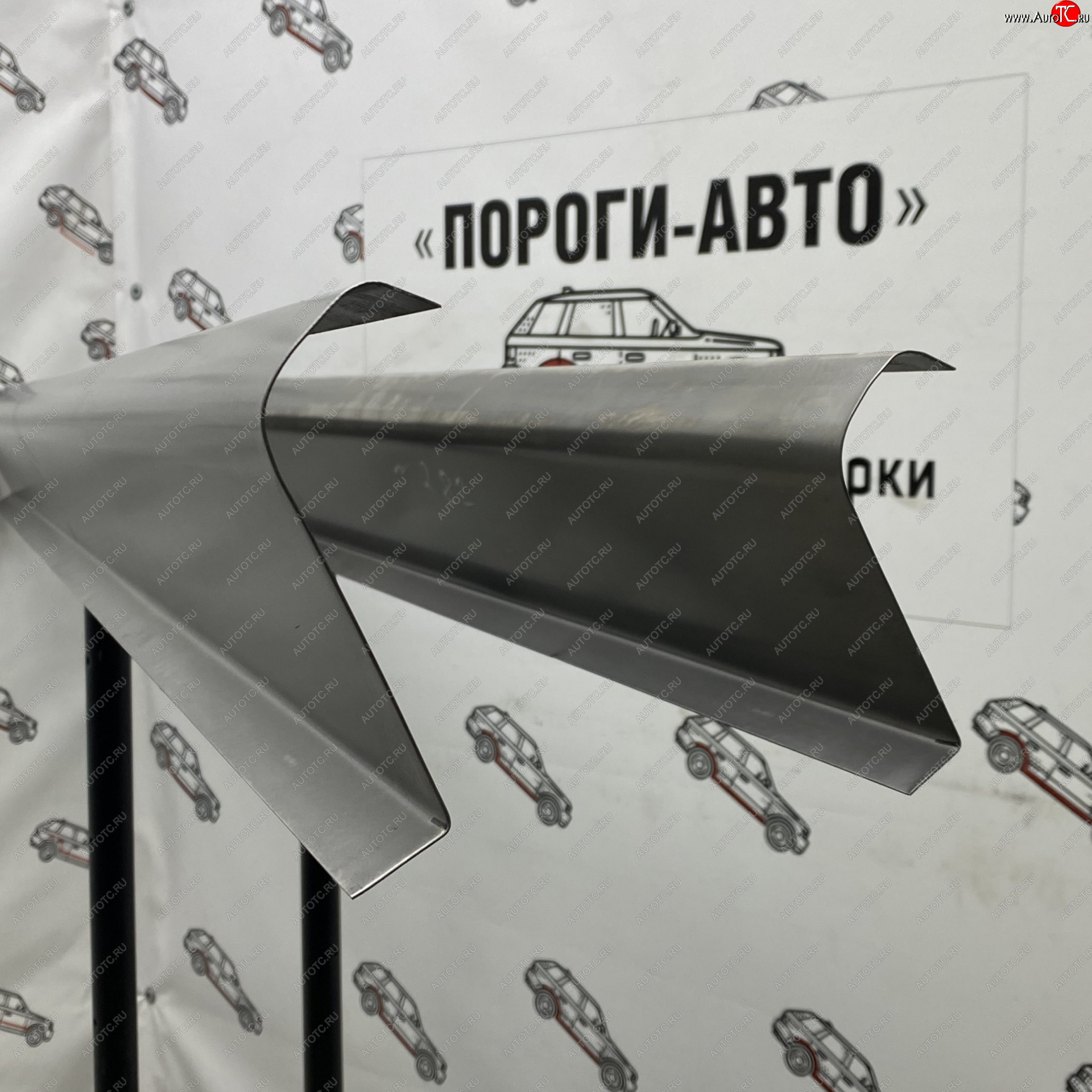 1 989 р. Левый порог (Ремкомплект) Пороги-Авто  Renault Logan  2 (2014-2025) дорестайлинг, рестайлинг (холоднокатаная сталь 1 мм)  с доставкой в г. Кемерово