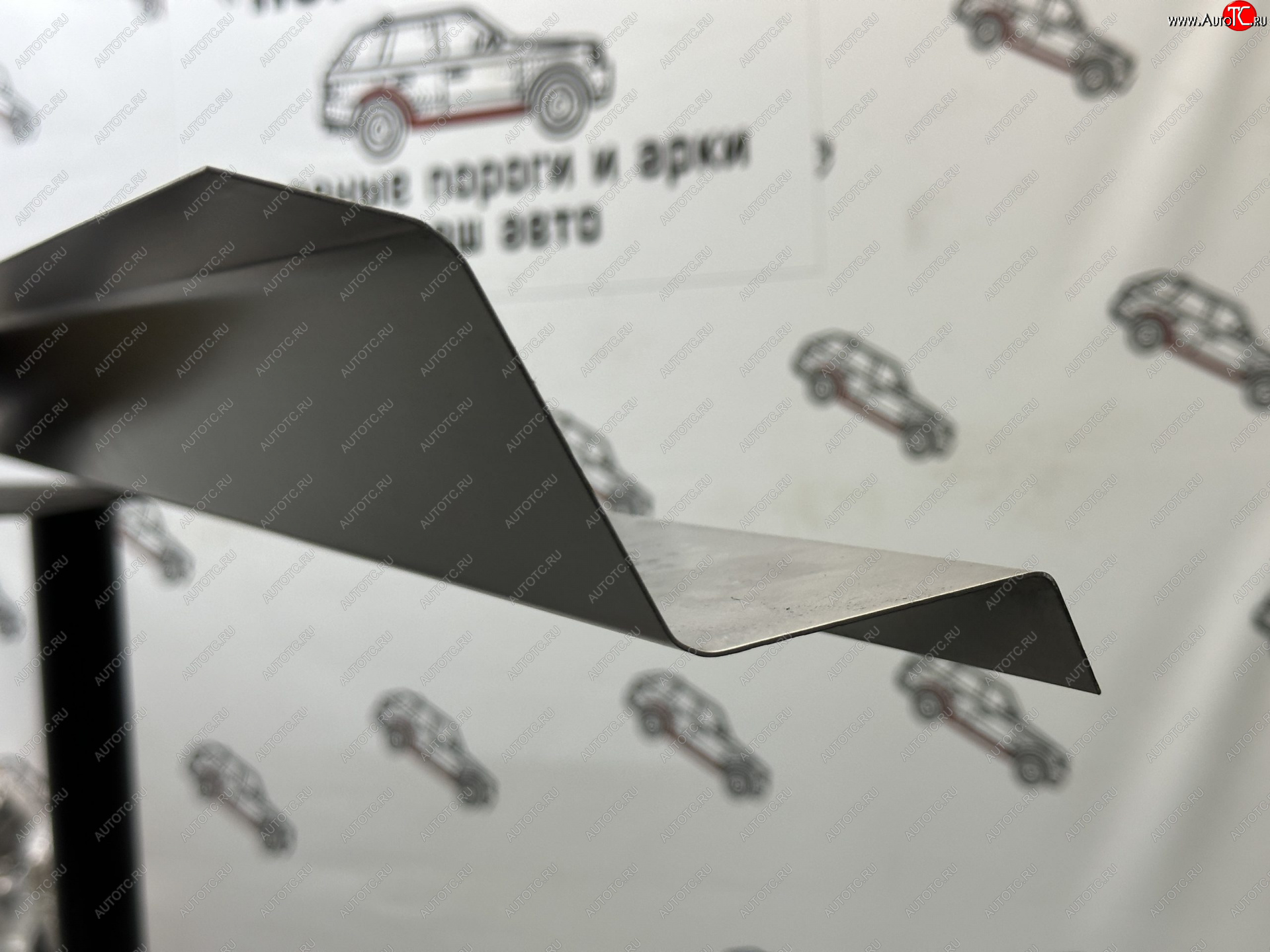 3 899 р. Комплект ремонтных порогов (Ответная часть)Пороги-Авто  Toyota Land Cruiser  200 (2007-2021) дорестайлинг, 1-ый рестайлинг, 2-ой рестайлинг (холоднокатаная сталь 1 мм)  с доставкой в г. Кемерово