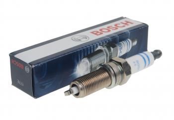 539 р. Свеча зажигания BOSCH BOSCH 0242135527  с доставкой в г. Кемерово. Увеличить фотографию 1