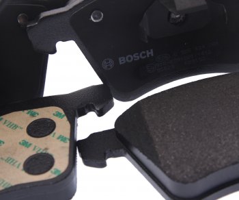4 649 р. Колодки тормозные передние (4шт.) BOSCH Ford Galaxy WGR минивэн, дорестайлинг (1995-2000)  с доставкой в г. Кемерово. Увеличить фотографию 2