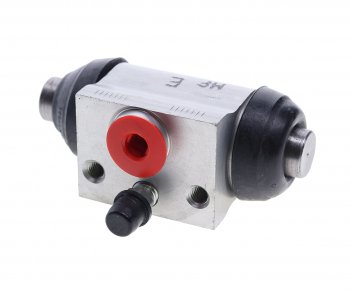 1 579 р. Цилиндр тормозной задний FORD Focus (11-) левый/правый BOSCH BOSCH 0986475989 BOSCH 0986475989  с доставкой в г. Кемерово. Увеличить фотографию 1