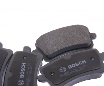 3 599 р. Колодки тормозные задние (4шт.) BOSCH Audi Q5 8R рестайлинг (2012-2017)  с доставкой в г. Кемерово. Увеличить фотографию 2