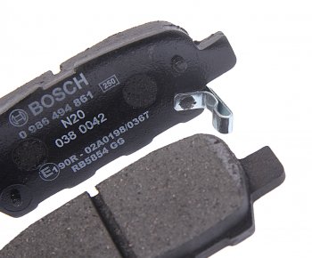 1 239 р. Колодки тормозные задние (4шт.) BOSCH  INFINITI FX30D  S51 (2011-2014), INFINITI FX35 ( S50,  S51) (2002-2011), INFINITI FX37  S51 (2008-2013), INFINITI FX45  S50 (2002-2009), INFINITI FX50 ( S50,  S51) (2003-2014), INFINITI G35  V35 (2002-2007), Nissan Qashqai ( 1,  2) (2007-2019), Nissan Tiida ( 1 хэтчбэк,  1 седан,  1 хэтчбек) (2004-2014), Nissan X-trail ( 1 T30,  2 T31,  3 T32) (2000-2018), Renault Koleos ( 1) (2007-2016)  с доставкой в г. Кемерово. Увеличить фотографию 2