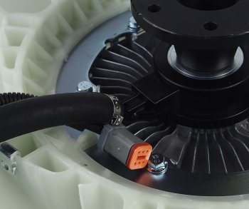 30 999 р. Вентилятор ЯМЗ-651.10,653 с вязкостной муфтой MEGAPOWER MEGAPOWER 130-12-042  с доставкой в г. Кемерово. Увеличить фотографию 3