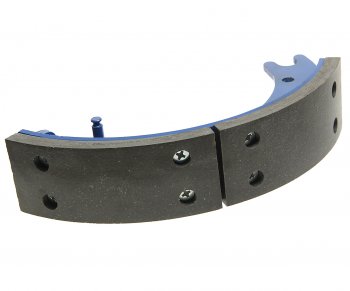 2 679 р. Колодки тормозные Т-150,ТО-18 (1шт.) (Харьков) НО в сборе (каркас сварной) АККОР АККОР 16151.38.049  с доставкой в г. Кемерово. Увеличить фотографию 1
