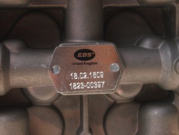 5 449 р. Клапан MAN MERCEDES защитный 4-х контурный KNORR-версия (1хМ22х1.5мм 4хМ22х1.5мм) EBS EBS 18021609  с доставкой в г. Кемерово. Увеличить фотографию 3