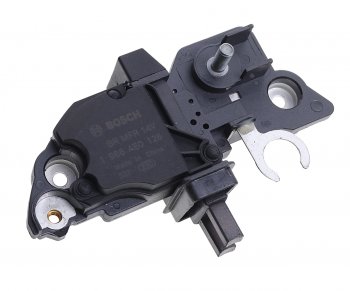 3 389 р. Реле регулятор MERCEDES C (CL203,W203,S203) напряжения генератора BOSCH BOSCH 1986ae0126  с доставкой в г. Кемерово. Увеличить фотографию 1