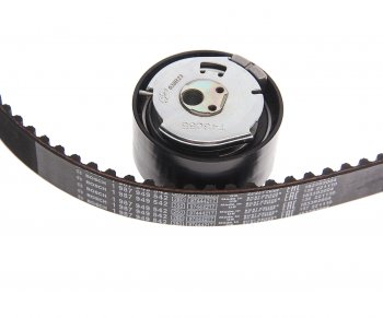 7 999 р. Комплект ГРМ FIAT Brava,Bravo,Doblo,Punto (1.4) с насосом водяным BOSCH BOSCH 1987946715 BOSCH 1987946715  с доставкой в г. Кемерово. Увеличить фотографию 3