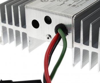 3 799 р. Преобразователь напряжения (инвертор) 24-12V 20А 160Вт ЭНЕРГОМАШ ЭНЕРГОМАШ 21.3759-03  с доставкой в г. Кемерово. Увеличить фотографию 4