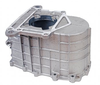 16 999 р. Картер ГАЗ-3310,3309 КПП 5-ст. передний НО (ОАО ГАЗ) ГАЗ 3309-1701015-11  с доставкой в г. Кемерово. Увеличить фотографию 1