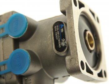 2 999 р. Кран МАЗ,КАМАЗ,MERCEDES тормозной главный 2-х секционный MEGAPOWER MEGAPOWER 350-16-004  с доставкой в г. Кемерово. Увеличить фотографию 3