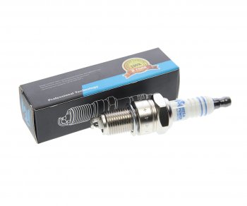 167 р. Свеча зажигания DAEWOO Matiz,Tico CHEVROLET Aveo (1.2) HONDA Jazz TOYOTA Corolla (1шт.) MEGAPOWER MEGAPOWER 370-31-003  с доставкой в г. Кемерово. Увеличить фотографию 1