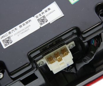 2 799 р. Фонарь задний JAC N56 (10-) левый (12V) OE JAC 3773910q15  с доставкой в г. Кемерово. Увеличить фотографию 5
