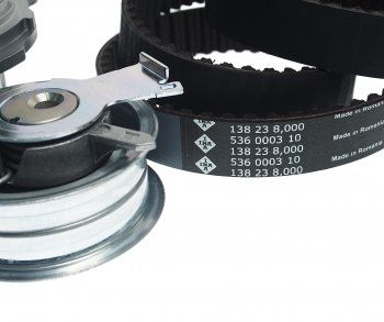 8 199 р. Комплект ГРМ VW AUDI A3 (96-13),A4 (94-08) SKODA Octavia (97-) (с помпой для 1.6) INA INA 530017131  с доставкой в г. Кемерово. Увеличить фотографию 4