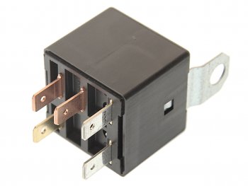 319 р. Реле электромагнитное 12V 5-ти контактное 6520А замык. с кронштейном АВАР АВАР 738.3747-30  с доставкой в г. Кемерово. Увеличить фотографию 2