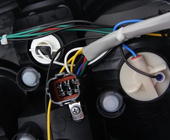 11 199 р. Фонарь задний SSANGYONG Rexton (06-) правый с противотуманной фарой OE SSANGYONG 8360208b12  с доставкой в г. Кемерово. Увеличить фотографию 5