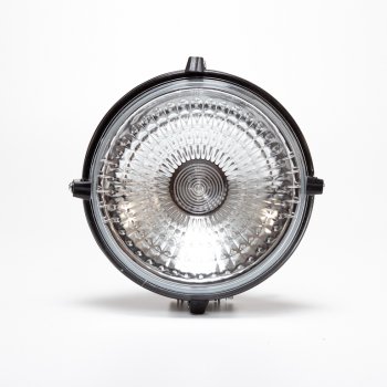 959 р. Фара рабочего света МТЗ круглая (металл) 12V AVTOELECTRICA AVTOELECTRICA 8724.3.06 ае  с доставкой в г. Кемерово. Увеличить фотографию 2