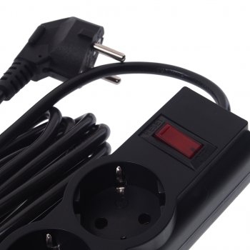 929 р. Фильтр сетевой 5м 10А 2200Вт 5 гнезд + 2 USB с заземлением черный DEFENDER DEFENDER 99755  с доставкой в г. Кемерово. Увеличить фотографию 2