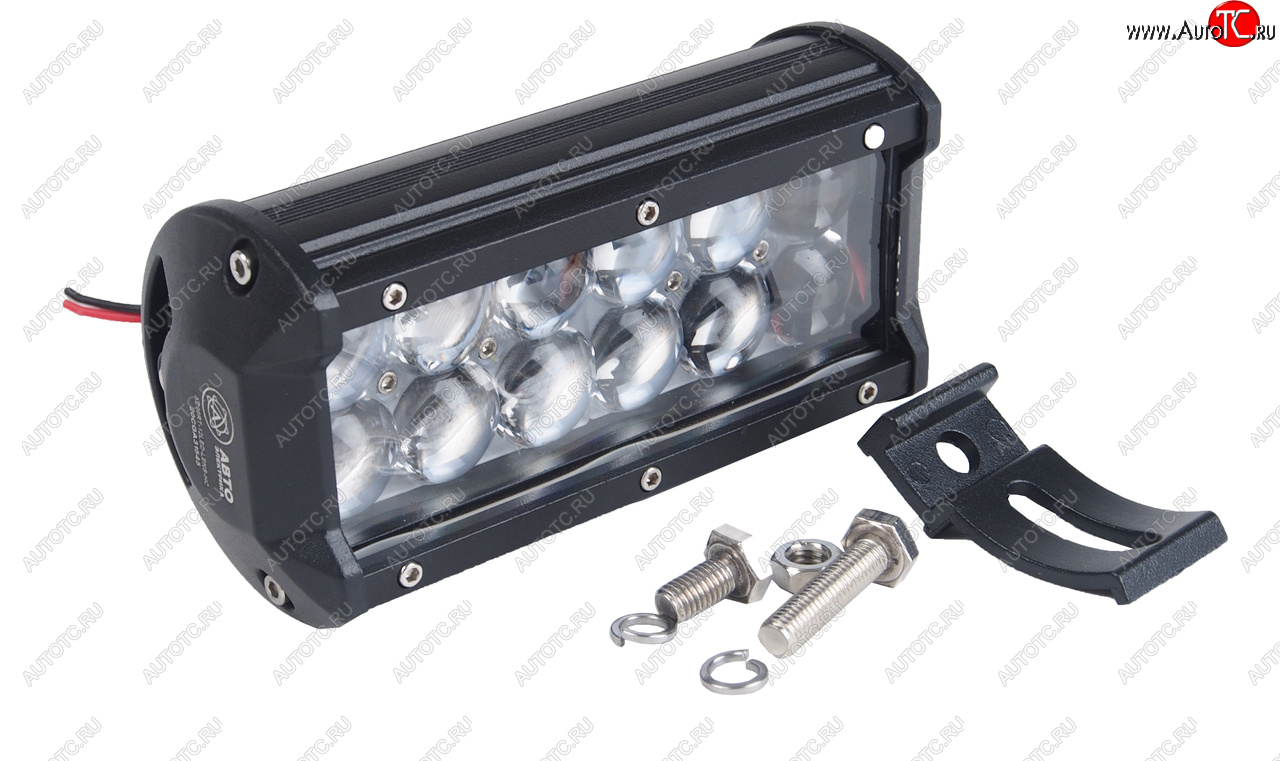 1 639 р. Фара рабочего света 160х85х62мм A-36W 12LED (направленный свет) (линзованная) AVTOELECTRICA AVTOELECTRICA ae36rt-12led-lens-hc ае  с доставкой в г. Кемерово