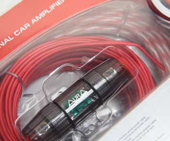 2 249 р. Набор для установки усилителя AURA AURA amp-2210  с доставкой в г. Кемерово. Увеличить фотографию 2