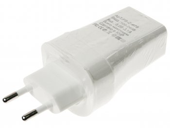 379 р. Устройство зарядное в розетку 3 USB 2.1A FAISON FAISON fs-z-1-979 rapid white  с доставкой в г. Кемерово. Увеличить фотографию 3