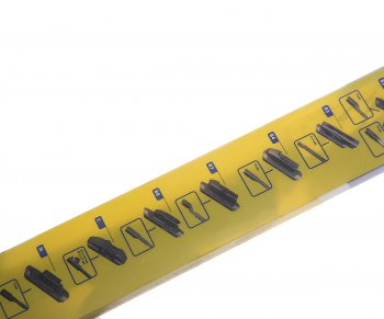 1 039 р. Щетка стеклоочистителя 550мм бескаркасная (8 адаптеров) Premium GOODYEAR GOODYEAR gy000442  с доставкой в г. Кемерово. Увеличить фотографию 3