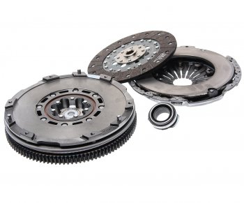 29 849 р. Сцепление HYUNDAI ix35 (13-),i40 (11-) (2.0) KIA Sportage (13-) (2.0) компл. (с маховиком) VALEO PHC VALEO PHC hddk-06 VALEO PHC hddk-06  с доставкой в г. Кемерово. Увеличить фотографию 2