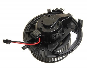 8 349 р. Мотор отопителя VW Golf (12-) AUDI A3 (12-) SEAT Leon (12-) SKODA Octavia (12-) салона LUZAR LUZAR lfh18em  с доставкой в г. Кемерово. Увеличить фотографию 2