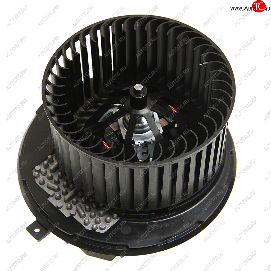 8 649 р. Мотор отопителя VW Golf (03-08) AUDI A3 (03-12) SKODA Octavia (04-) салона LUZAR LUZAR lfh18k2  с доставкой в г. Кемерово