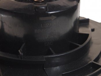 3 999 р. Мотор отопителя MAZDA 3 (03-) салона LUZAR LUZAR lfh2540  с доставкой в г. Кемерово. Увеличить фотографию 3