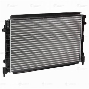 13 499 р. Радиатор VW Golf (12-) AUDI A3 (12-) SKODA Octavia (12-) охлаждения двигателя LUZAR LUZAR lrc1851  с доставкой в г. Кемерово. Увеличить фотографию 1