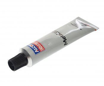 131 р. Полироль для металлов METAL POLISH 50г ALCON ALCON m-9935  с доставкой в г. Кемерово. Увеличить фотографию 1