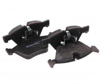 2 799 р. Колодки тормозные BMW 1 (E81,87),3 (E90,E91) передние (4шт.) MANDO MANDO mbf015230  с доставкой в г. Кемерово. Увеличить фотографию 1