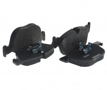 2 899 р. Колодки тормозные BMW X5 (E70),X6 (E71) передние (4шт.) MANDO MANDO mbf015256  с доставкой в г. Кемерово. Увеличить фотографию 1