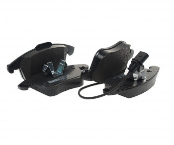 2 099 р. Колодки тормозные AUDI A4,A5 (08-) передние (4шт.) MANDO MANDO mbf015383 MANDO mbf015383  с доставкой в г. Кемерово. Увеличить фотографию 1