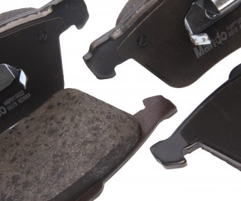 2 099 р. Колодки тормозные FORD S-Max,Galaxy LAND ROVER Freelander VOLVO S80,V60,V70 передние (4шт.) MANDO MANDO mbf015522 MANDO mbf015522  с доставкой в г. Кемерово. Увеличить фотографию 2