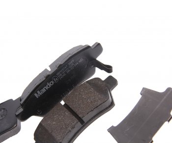 1 769 р. Колодки тормозные NISSAN Pathfinder R51 (05-) задние (4шт.) MANDO MANDO mbf015747 MANDO mbf015747  с доставкой в г. Кемерово. Увеличить фотографию 2