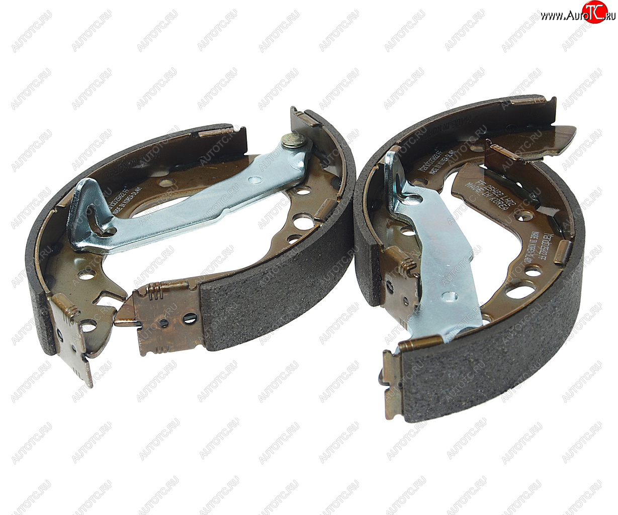 979 р. Колодки тормозные HYUNDAI Accent (95-) задние барабанные (4шт.) MANDO MANDO mlh02  с доставкой в г. Кемерово