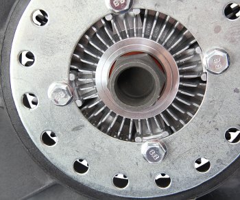 3 499 р. Вентилятор ГАЗ-33106,ГАЗон Next дв.CUMMINS ISF 3.8 с вязкостной муфтой в сборе PRAVT PRAVT pr.3310-1308060  с доставкой в г. Кемерово. Увеличить фотографию 3