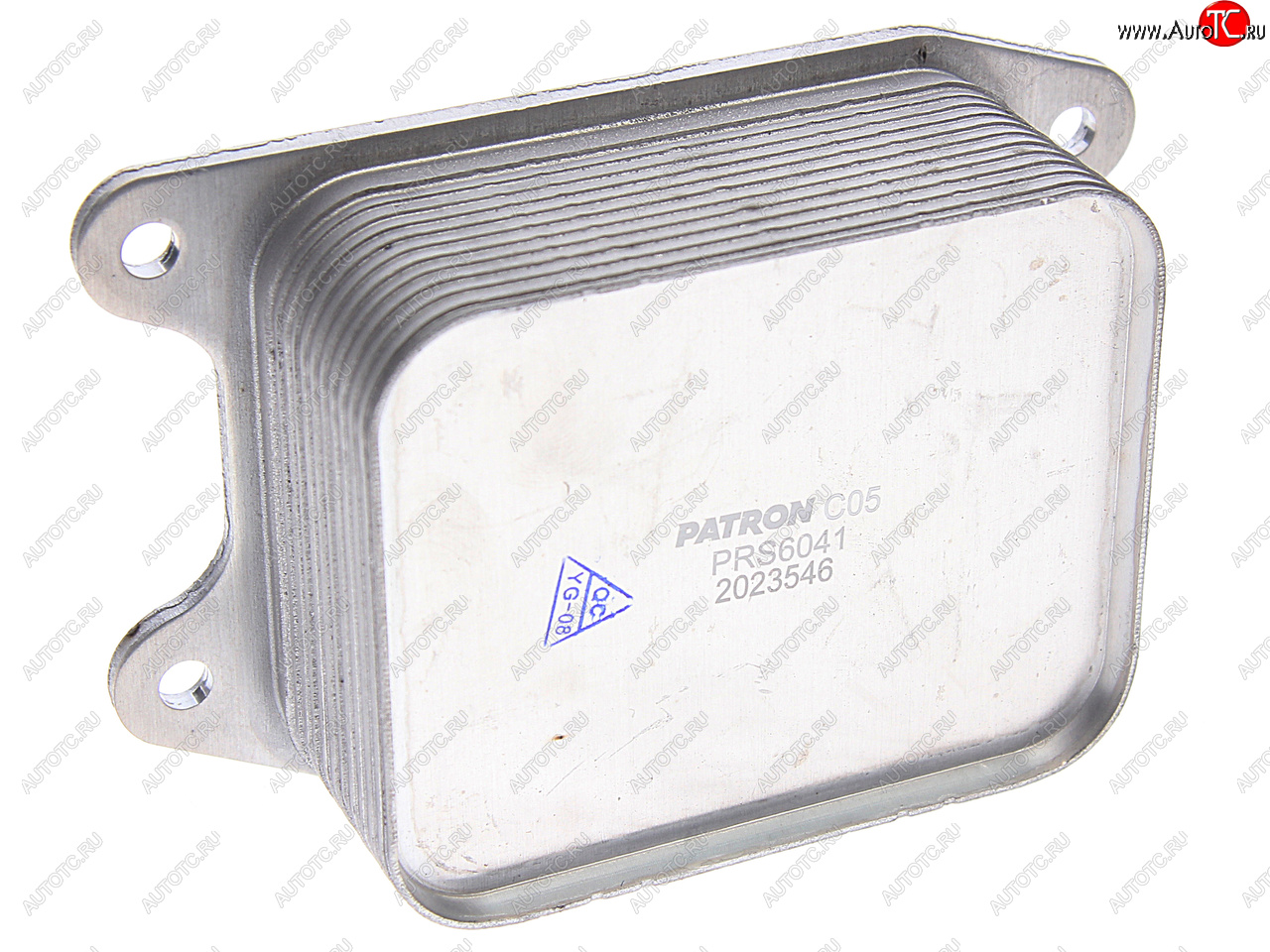 2 799 р. Радиатор масляный VW AUDI SEAT SKODA PATRON PATRON prs6041  с доставкой в г. Кемерово